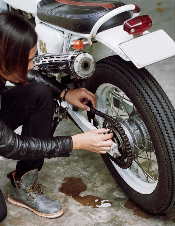 dirt bike maintenance